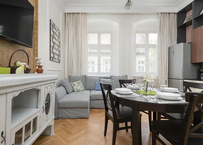Exclusive Old Town Apartment By Noclegi Renters